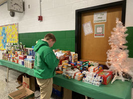 W.E.S Student Council Plans Food Drive